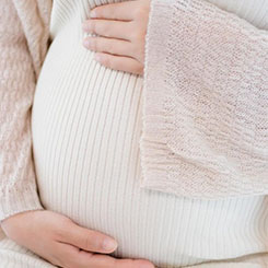 根据弗若斯特🥾沙利文报告，按🇳🇿🎞2023😪🇨🇩年总收入计🇲🇴助孕机构排名